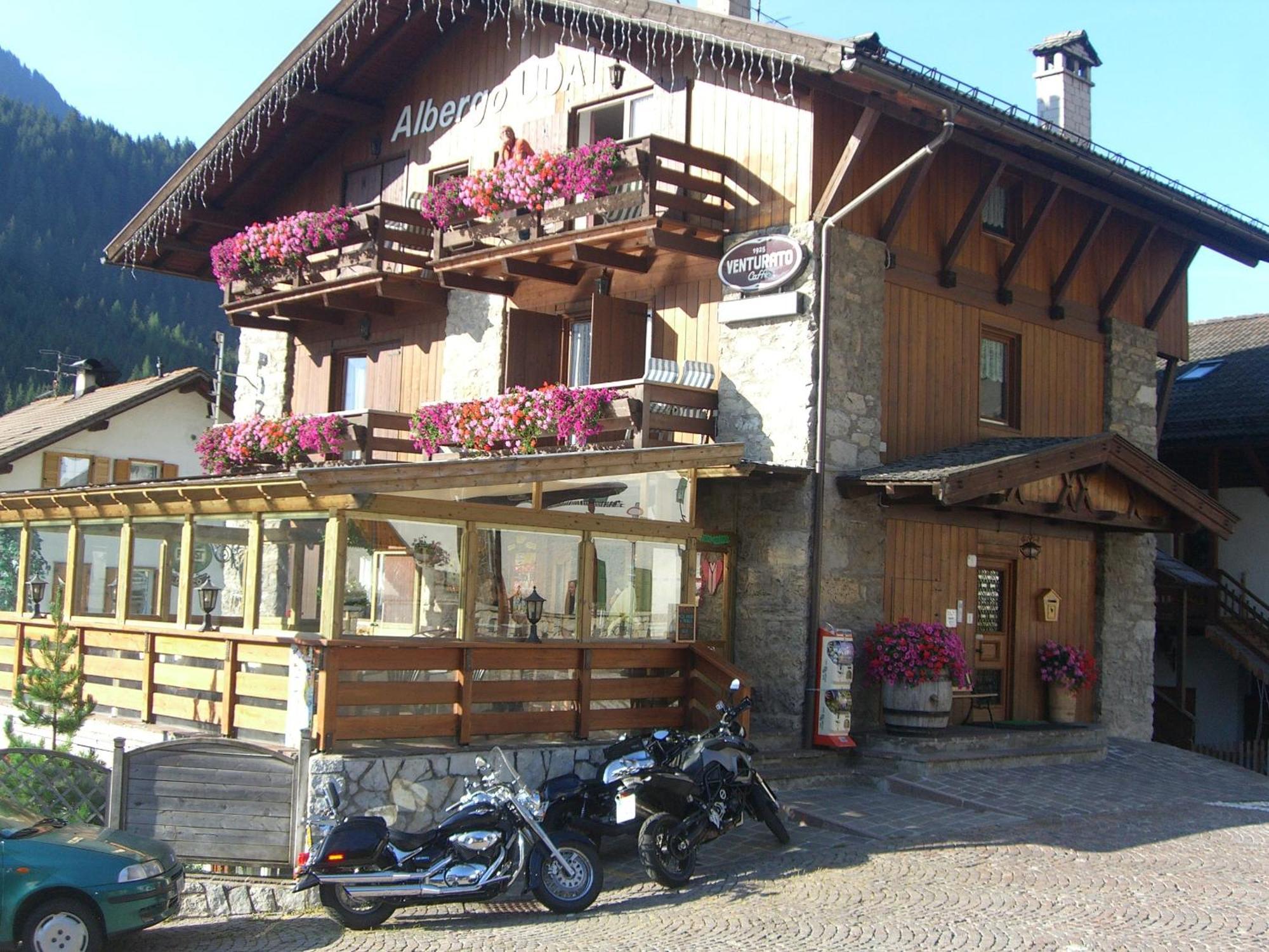 Garni Val Udai Hotel Mazzin Kültér fotó