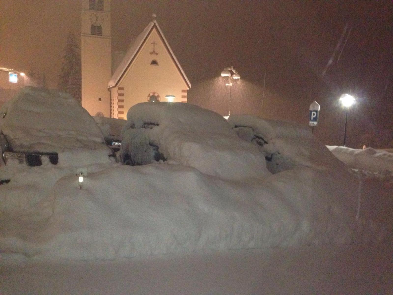 Garni Val Udai Hotel Mazzin Kültér fotó